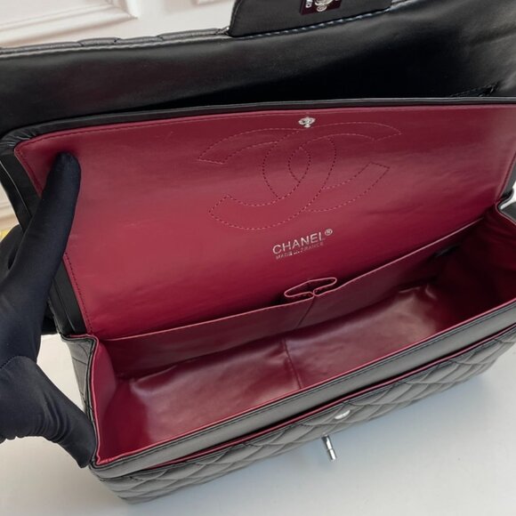 š„°š„°CHANEL Classic Flap CF Crossbody Bag - Picture 6 of 6